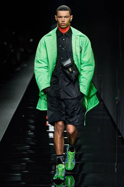 Look 62